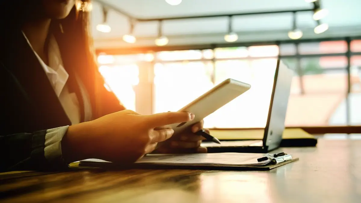 Análisis de Brandwatch por Like Subscribe Club